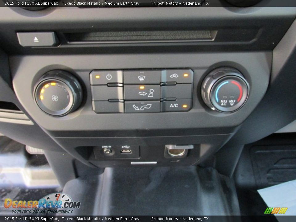2015 Ford F150 XL SuperCab Tuxedo Black Metallic / Medium Earth Gray Photo #27