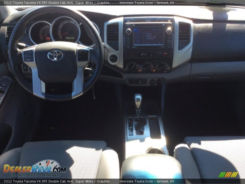 2012 Toyota Tacoma V6 SR5 Double Cab 4x4 Super White / Graphite Photo #11