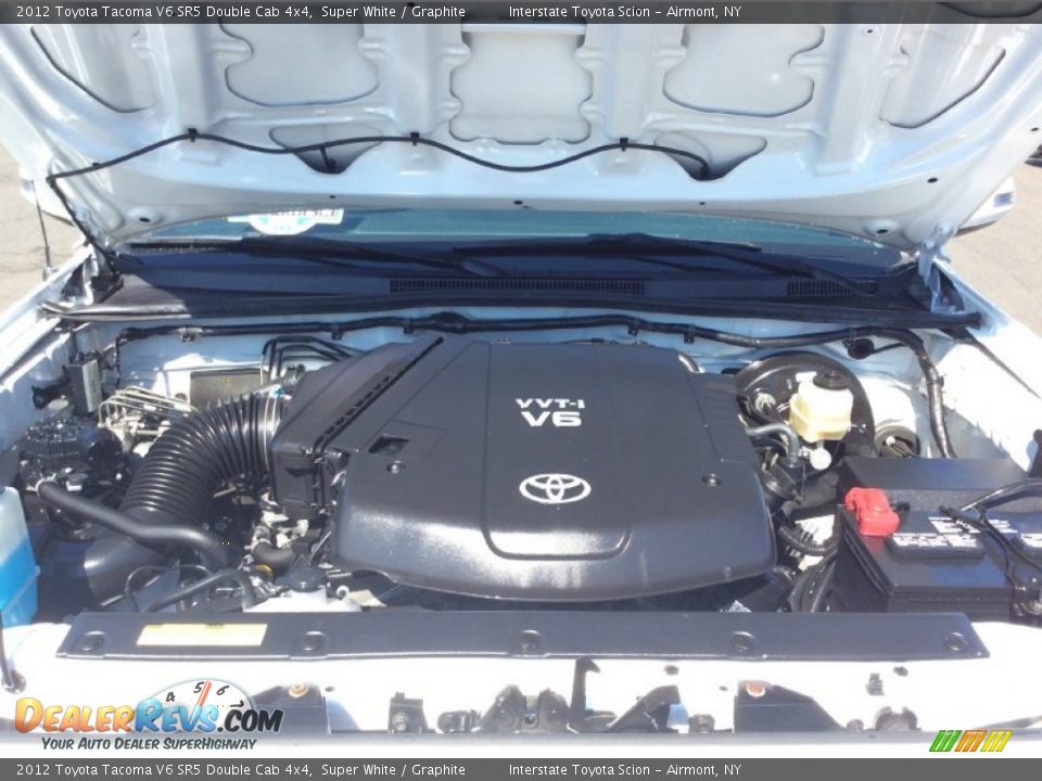 2012 Toyota Tacoma V6 SR5 Double Cab 4x4 Super White / Graphite Photo #23