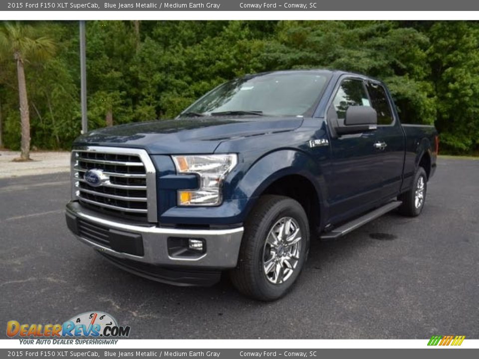 Front 3/4 View of 2015 Ford F150 XLT SuperCab Photo #1