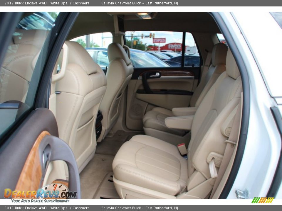 2012 Buick Enclave AWD White Opal / Cashmere Photo #11