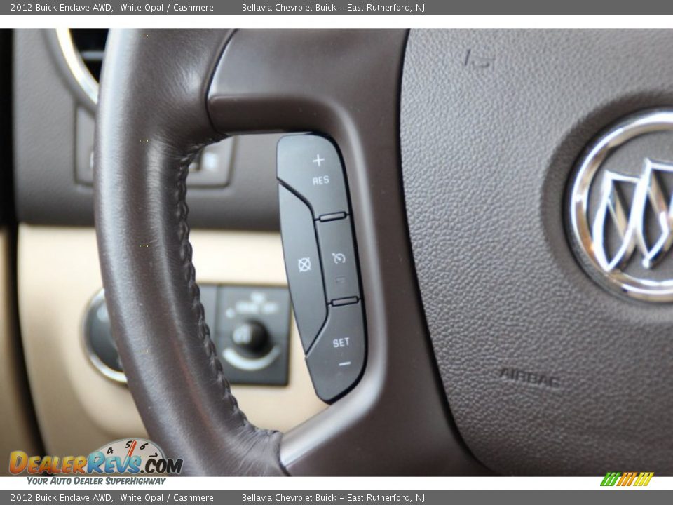 2012 Buick Enclave AWD White Opal / Cashmere Photo #18