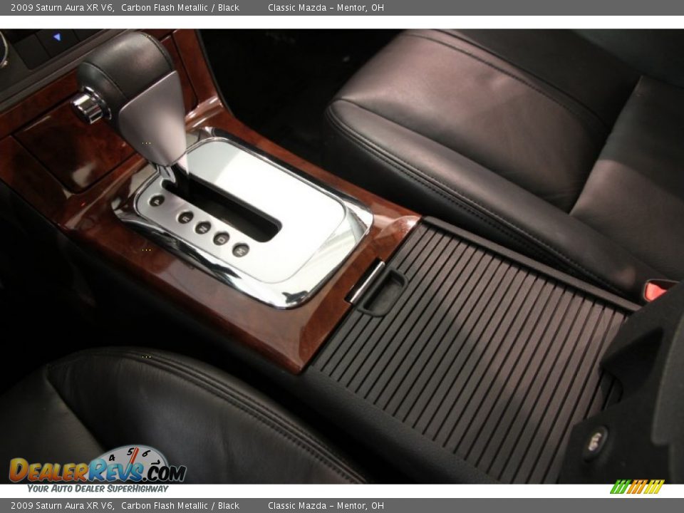 2009 Saturn Aura XR V6 Carbon Flash Metallic / Black Photo #9