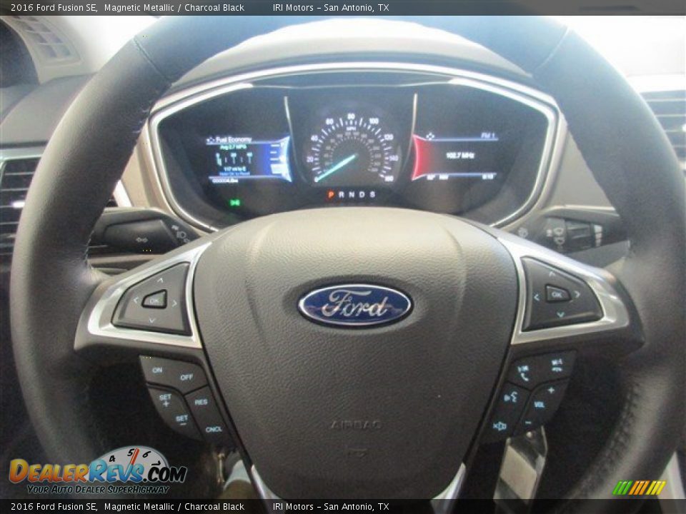 2016 Ford Fusion SE Magnetic Metallic / Charcoal Black Photo #19