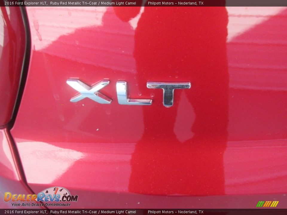 2016 Ford Explorer XLT Ruby Red Metallic Tri-Coat / Medium Light Camel Photo #13