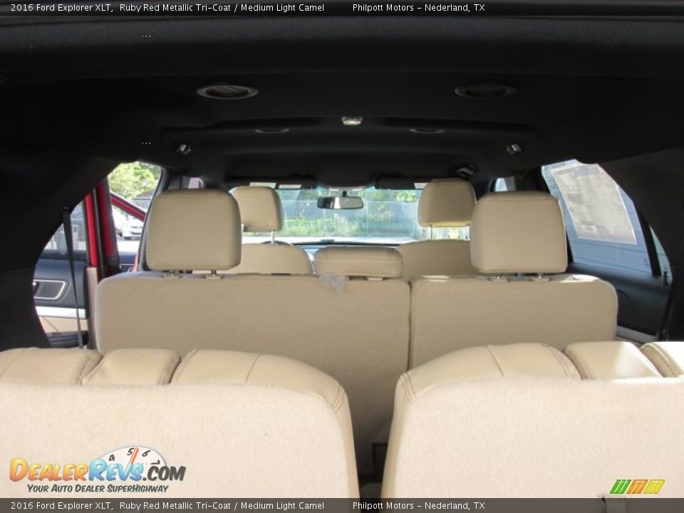 2016 Ford Explorer XLT Ruby Red Metallic Tri-Coat / Medium Light Camel Photo #17