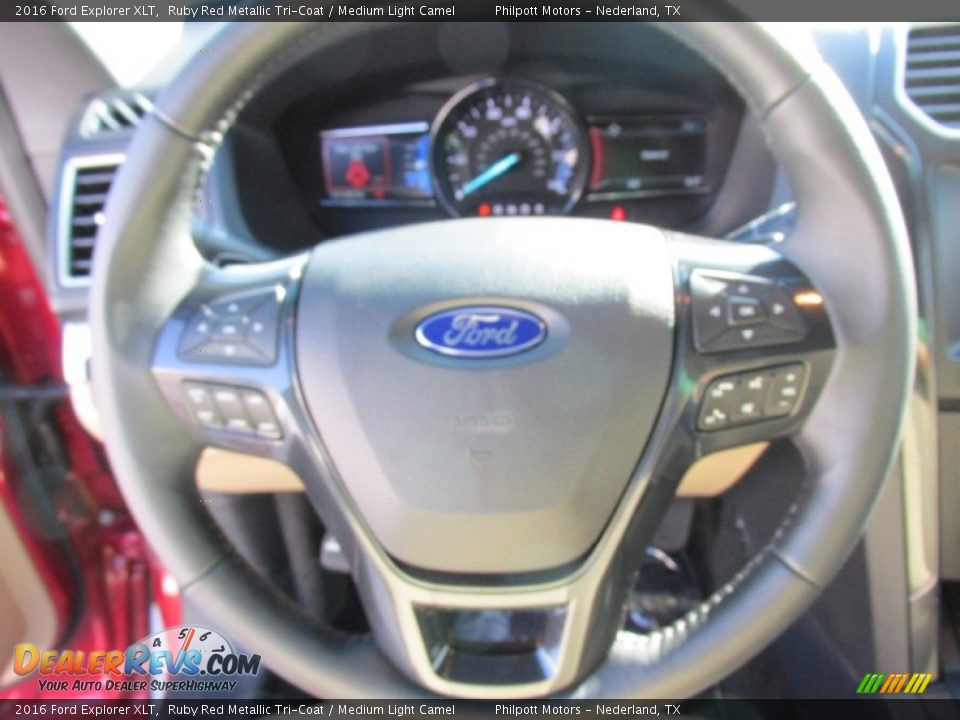 2016 Ford Explorer XLT Ruby Red Metallic Tri-Coat / Medium Light Camel Photo #32