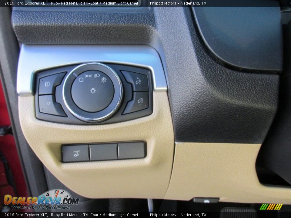 2016 Ford Explorer XLT Ruby Red Metallic Tri-Coat / Medium Light Camel Photo #34