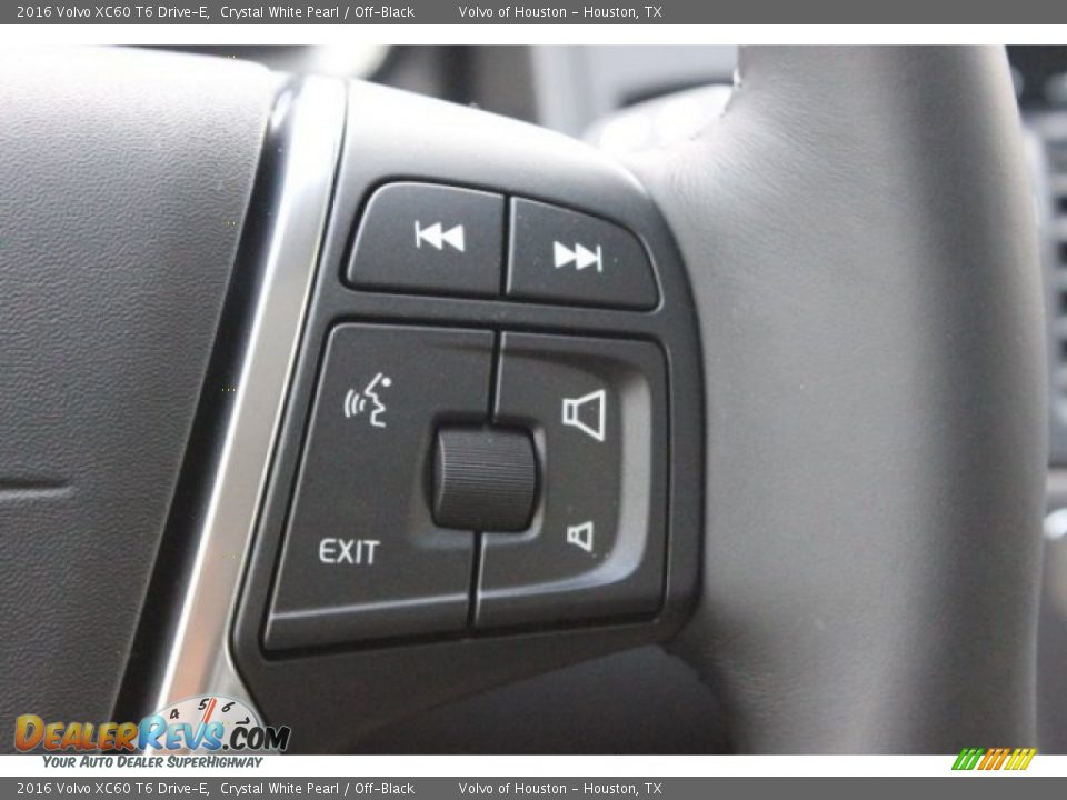 2016 Volvo XC60 T6 Drive-E Crystal White Pearl / Off-Black Photo #24