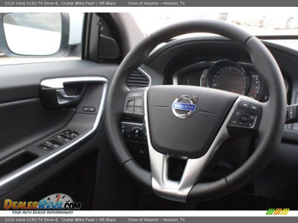 2016 Volvo XC60 T6 Drive-E Crystal White Pearl / Off-Black Photo #31