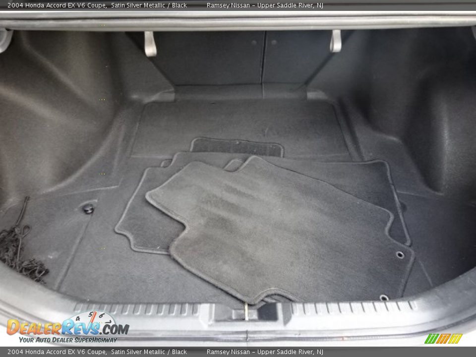 2004 Honda Accord EX V6 Coupe Satin Silver Metallic / Black Photo #23