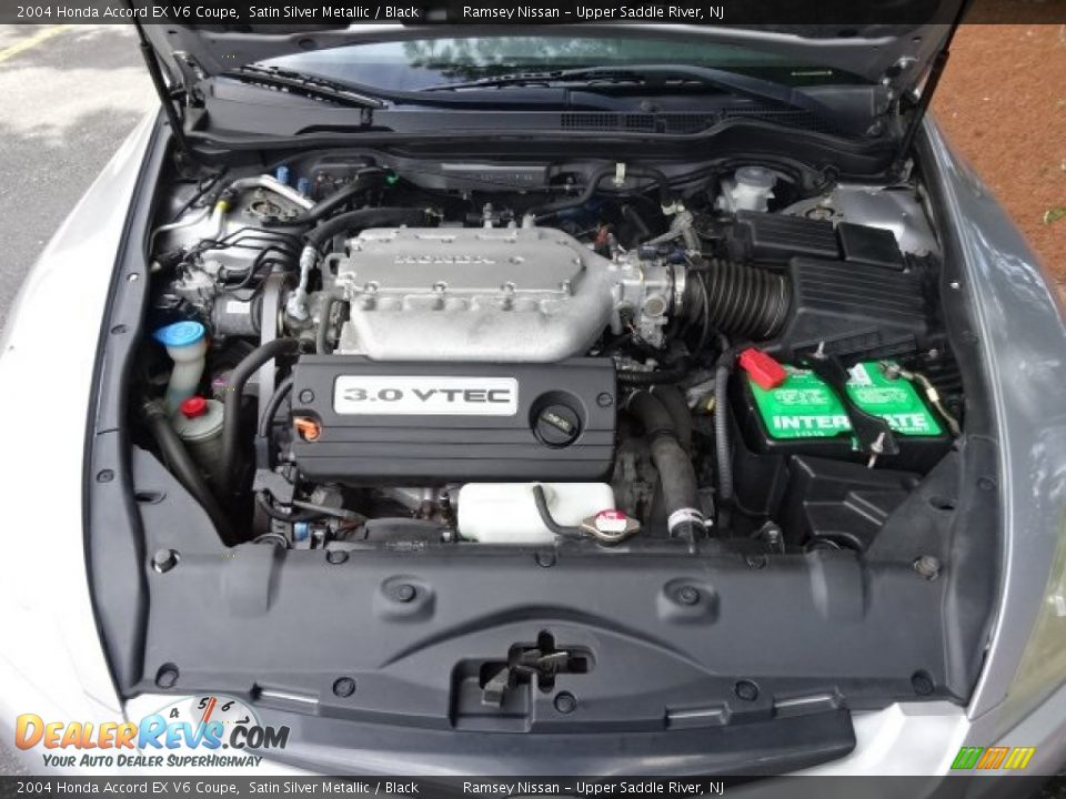 2004 Honda Accord EX V6 Coupe Satin Silver Metallic / Black Photo #24