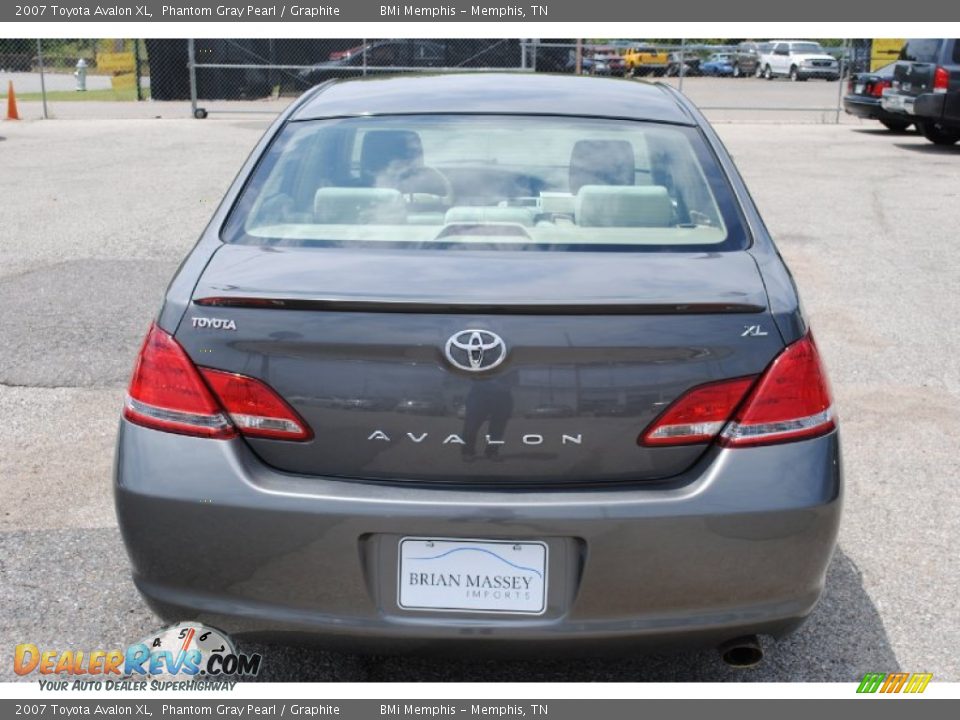 2007 Toyota Avalon XL Phantom Gray Pearl / Graphite Photo #4