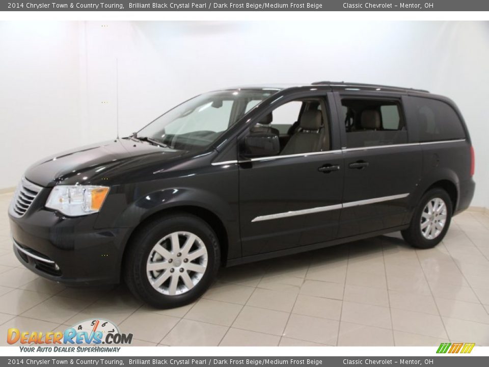 2014 Chrysler Town & Country Touring Brilliant Black Crystal Pearl / Dark Frost Beige/Medium Frost Beige Photo #3