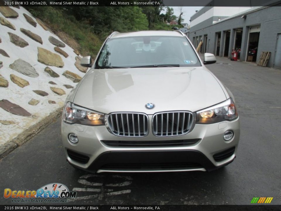 2016 BMW X3 xDrive28i Mineral Silver Metallic / Black Photo #8