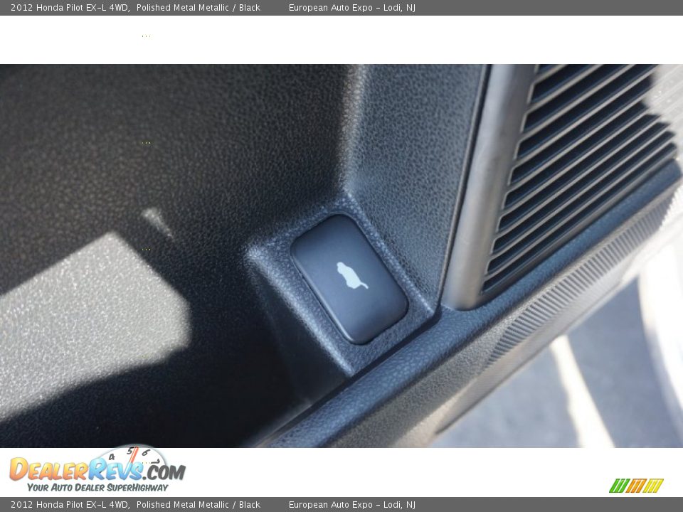 2012 Honda Pilot EX-L 4WD Polished Metal Metallic / Black Photo #29