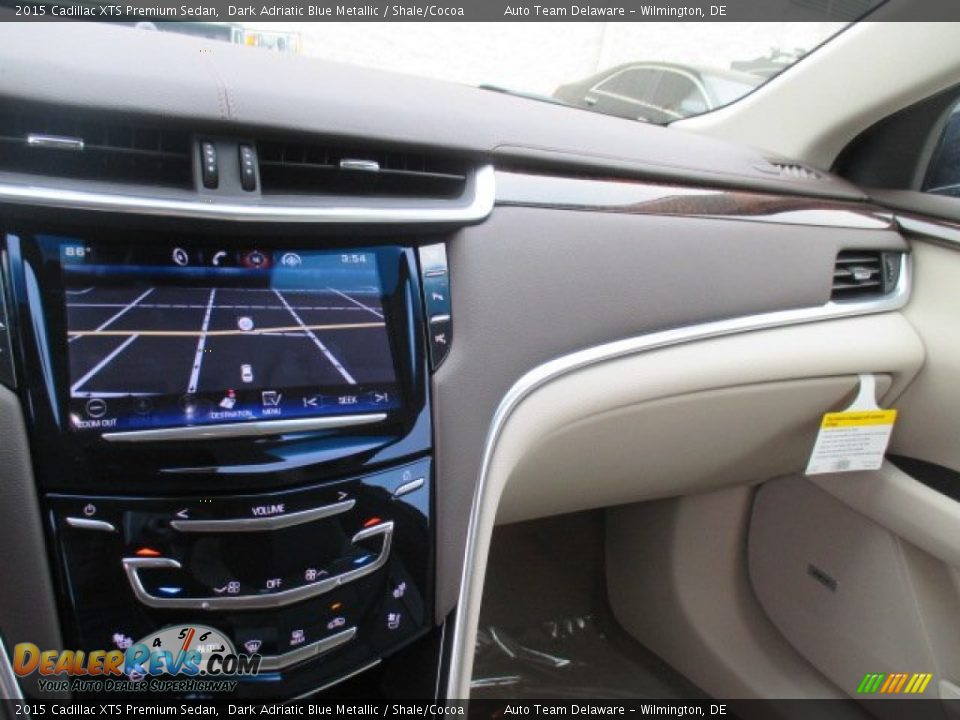 2015 Cadillac XTS Premium Sedan Dark Adriatic Blue Metallic / Shale/Cocoa Photo #6