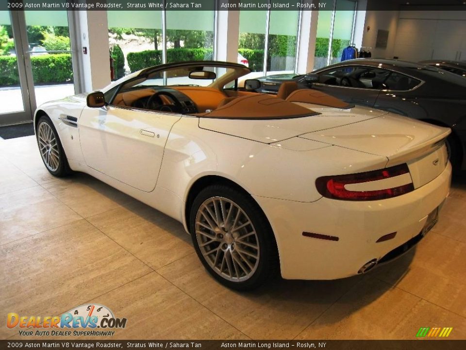 2009 Aston Martin V8 Vantage Roadster Stratus White / Sahara Tan Photo #4
