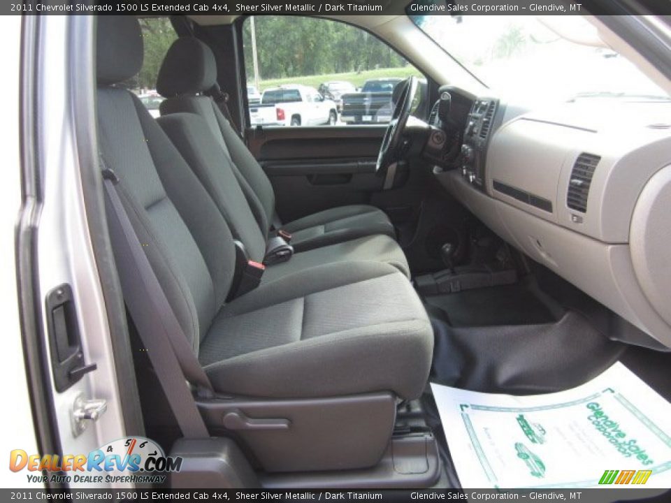 2011 Chevrolet Silverado 1500 LS Extended Cab 4x4 Sheer Silver Metallic / Dark Titanium Photo #18