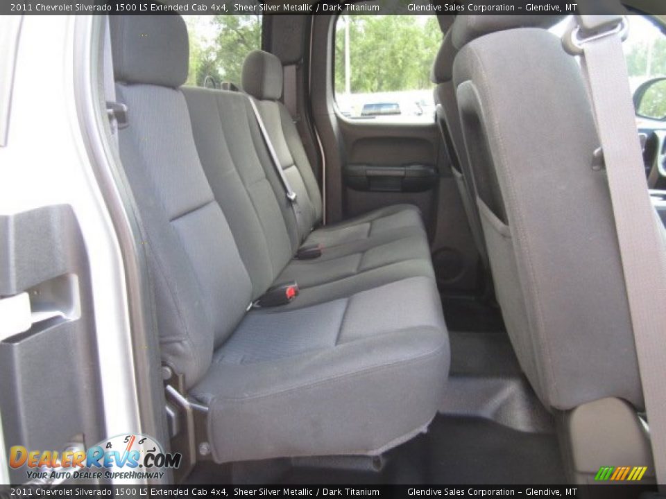 2011 Chevrolet Silverado 1500 LS Extended Cab 4x4 Sheer Silver Metallic / Dark Titanium Photo #19
