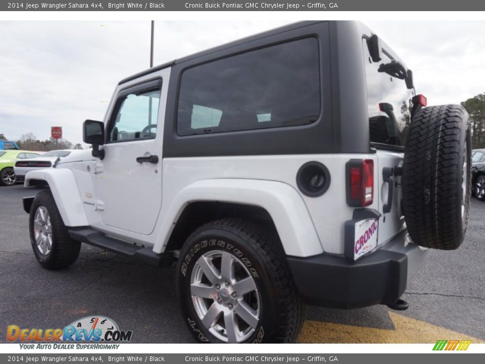 2014 Jeep Wrangler Sahara 4x4 Bright White / Black Photo #5