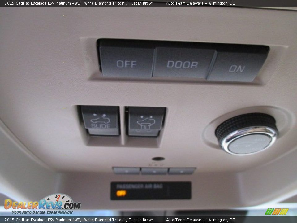 Controls of 2015 Cadillac Escalade ESV Platinum 4WD Photo #11