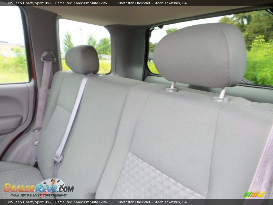 2005 Jeep Liberty Sport 4x4 Flame Red / Medium Slate Gray Photo #10