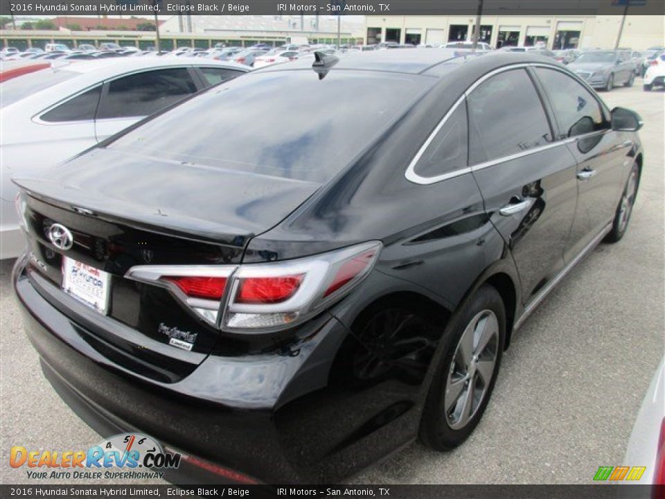 2016 Hyundai Sonata Hybrid Limited Eclipse Black / Beige Photo #8