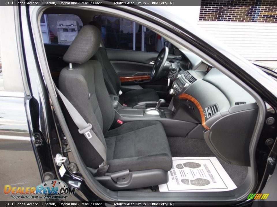 2011 Honda Accord EX Sedan Crystal Black Pearl / Black Photo #16