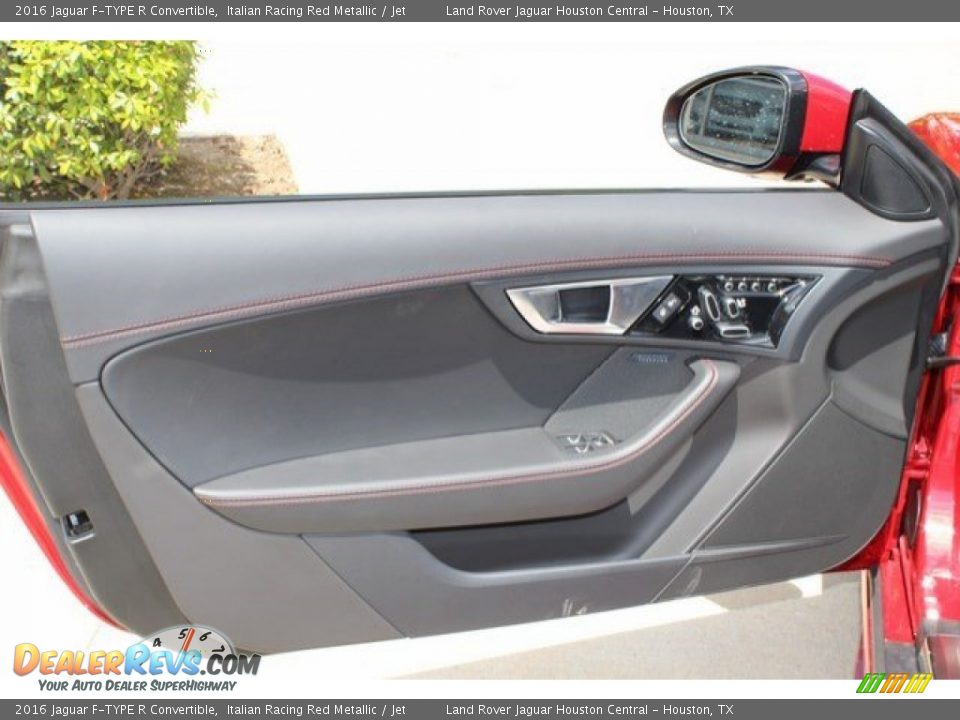 Door Panel of 2016 Jaguar F-TYPE R Convertible Photo #15