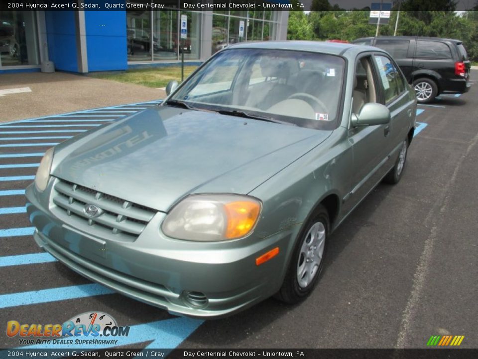 2004 Hyundai Accent GL Sedan Quartz Green / Gray Photo #14