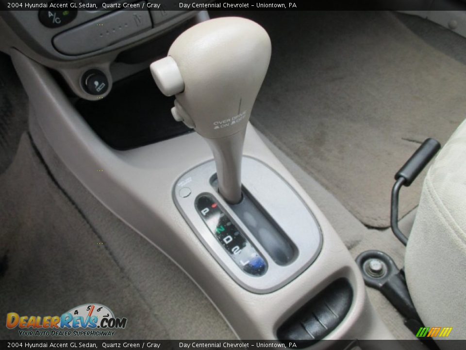 2004 Hyundai Accent GL Sedan Quartz Green / Gray Photo #24
