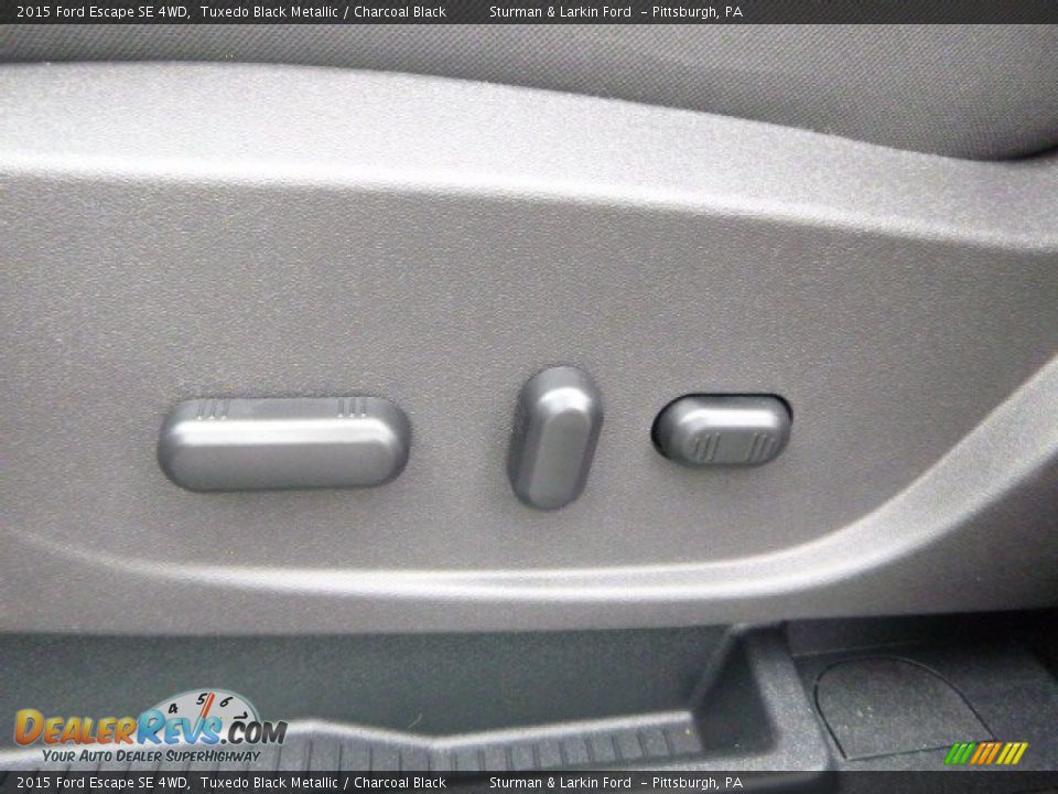 2015 Ford Escape SE 4WD Tuxedo Black Metallic / Charcoal Black Photo #11