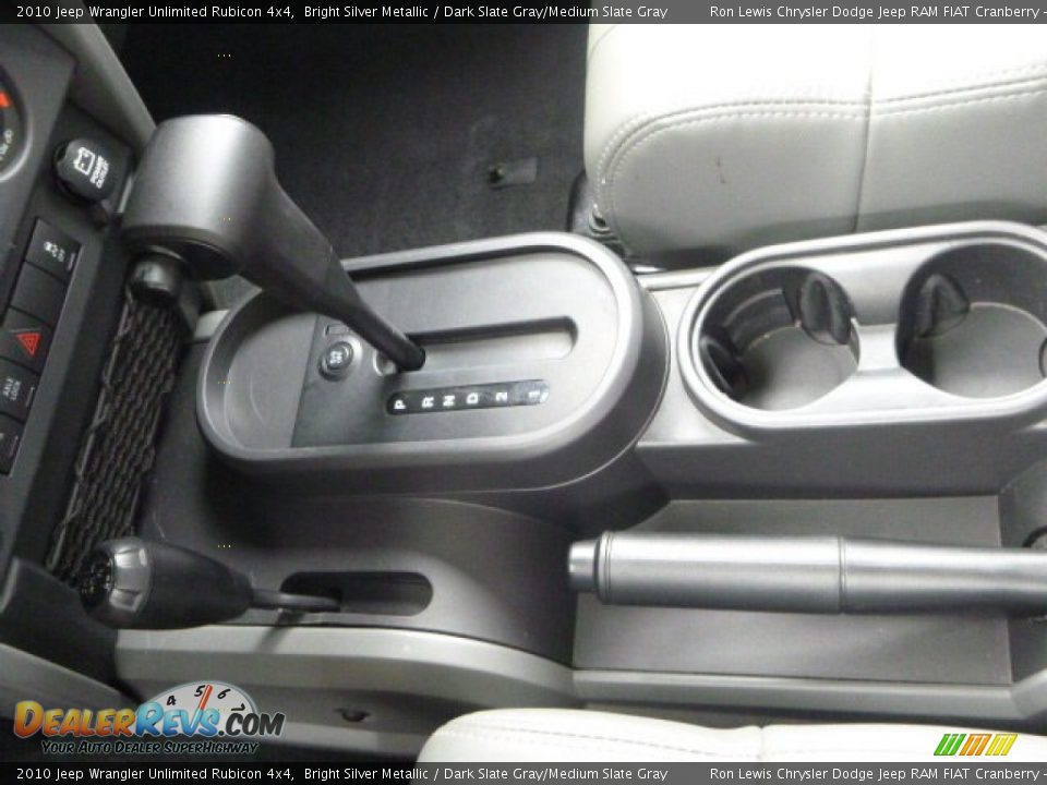 2010 Jeep Wrangler Unlimited Rubicon 4x4 Bright Silver Metallic / Dark Slate Gray/Medium Slate Gray Photo #19