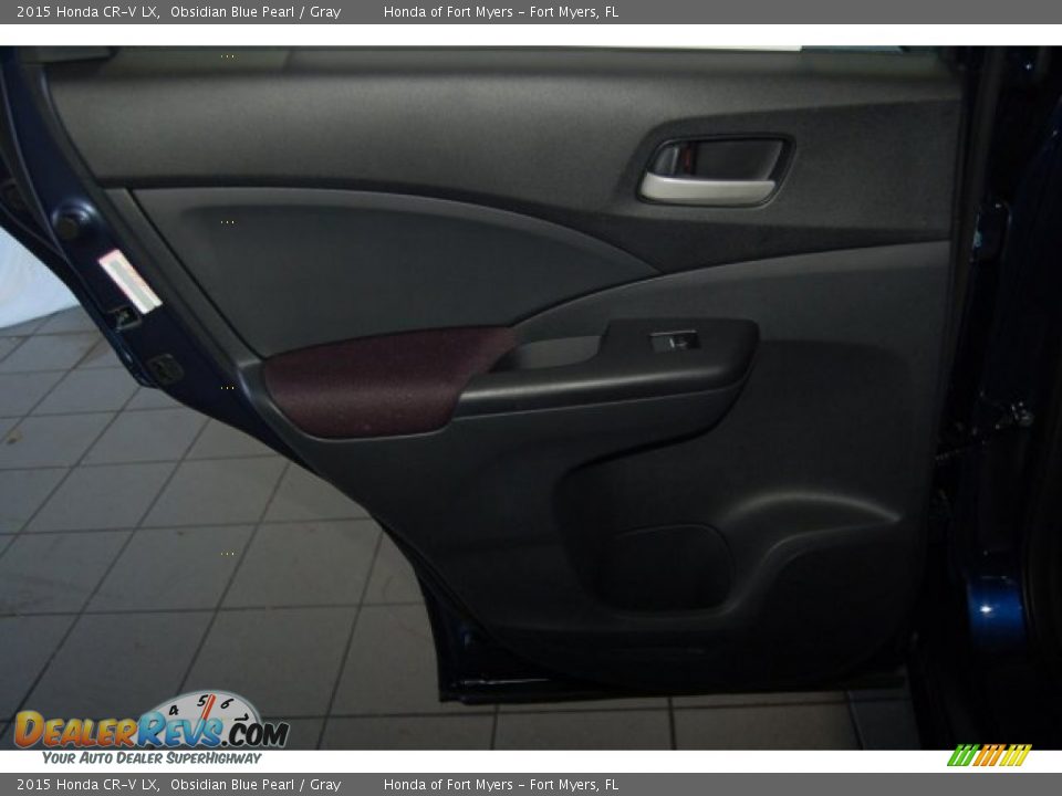 2015 Honda CR-V LX Obsidian Blue Pearl / Gray Photo #19