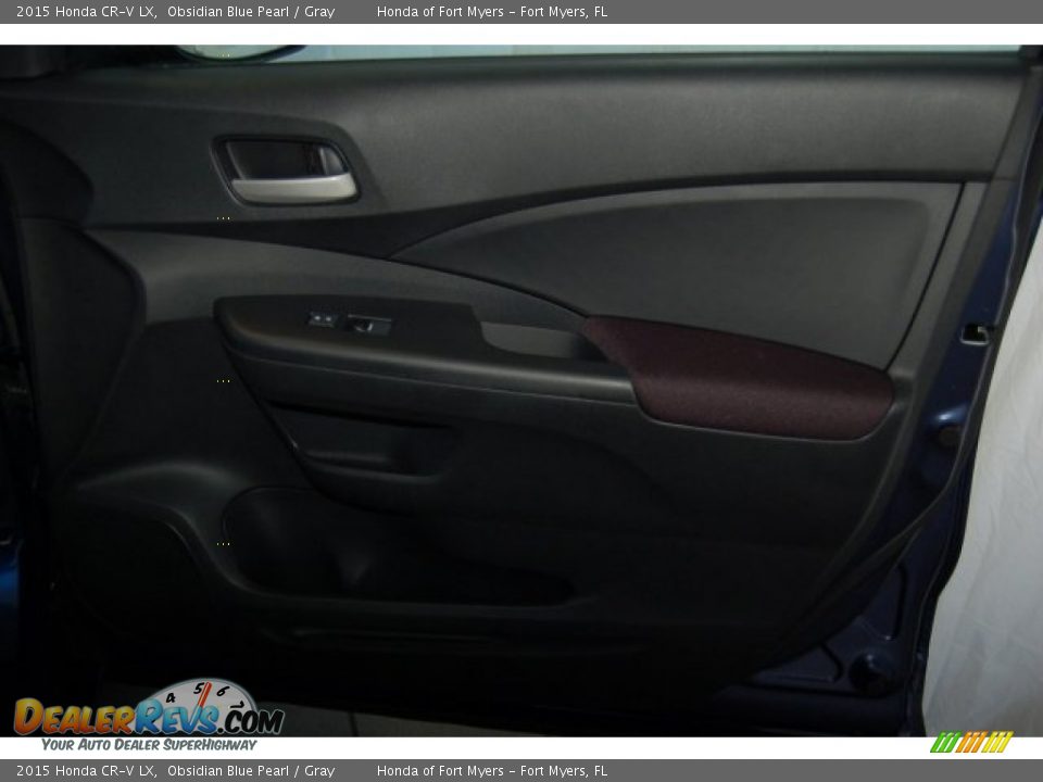 2015 Honda CR-V LX Obsidian Blue Pearl / Gray Photo #23