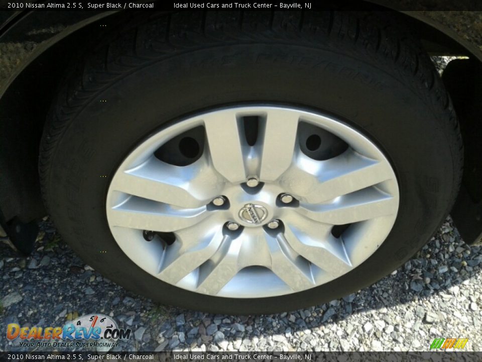 2010 Nissan Altima 2.5 S Super Black / Charcoal Photo #26