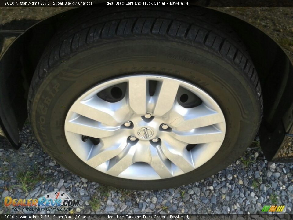 2010 Nissan Altima 2.5 S Super Black / Charcoal Photo #27