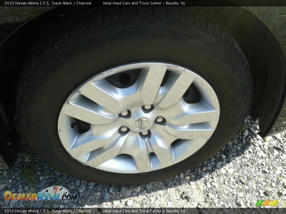2010 Nissan Altima 2.5 S Super Black / Charcoal Photo #29