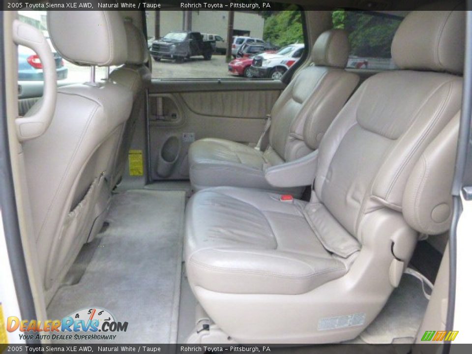 Rear Seat of 2005 Toyota Sienna XLE AWD Photo #2