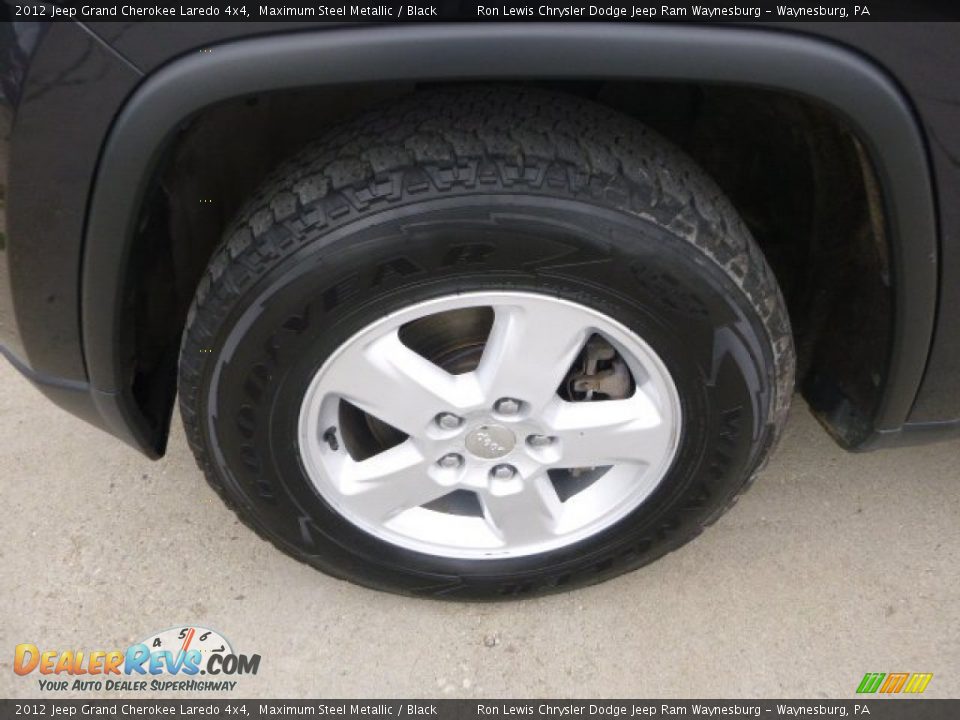 2012 Jeep Grand Cherokee Laredo 4x4 Maximum Steel Metallic / Black Photo #2