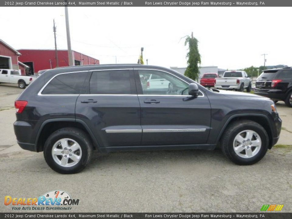 2012 Jeep Grand Cherokee Laredo 4x4 Maximum Steel Metallic / Black Photo #8