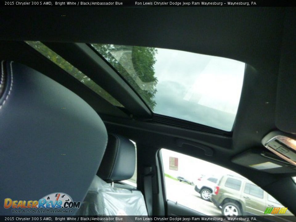 2015 Chrysler 300 S AWD Bright White / Black/Ambassador Blue Photo #11