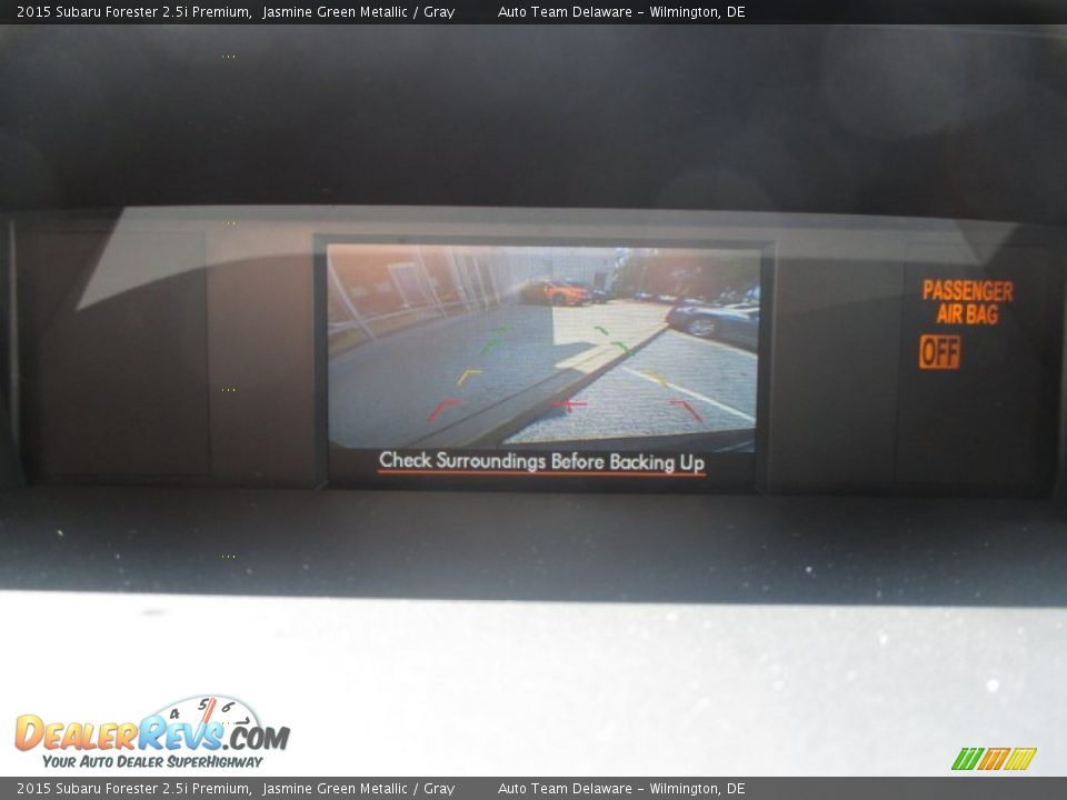 2015 Subaru Forester 2.5i Premium Jasmine Green Metallic / Gray Photo #10
