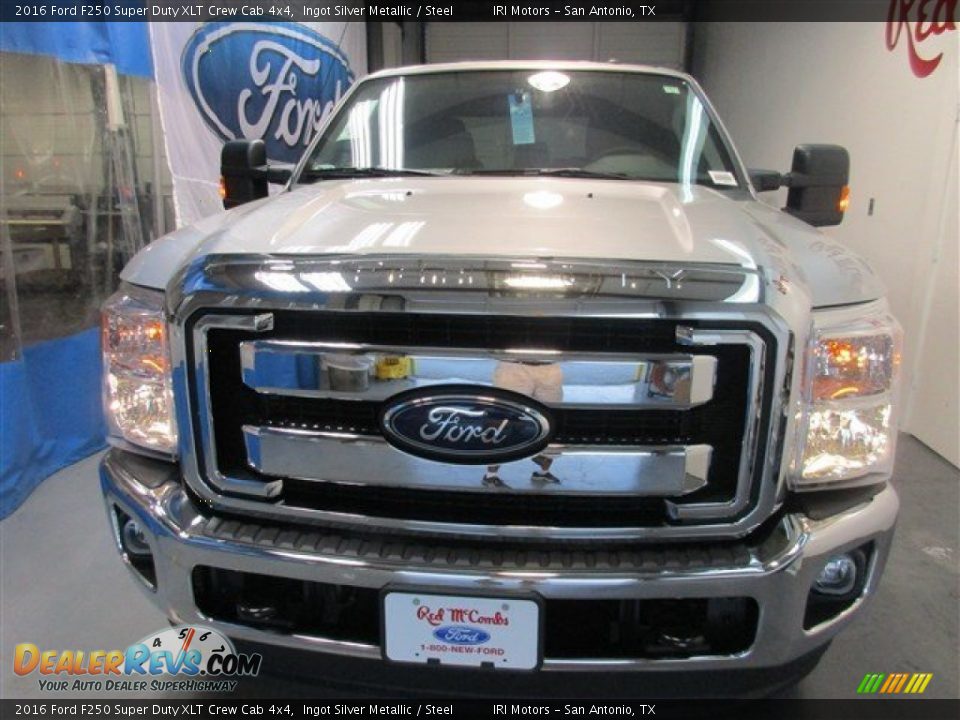 2016 Ford F250 Super Duty XLT Crew Cab 4x4 Ingot Silver Metallic / Steel Photo #2