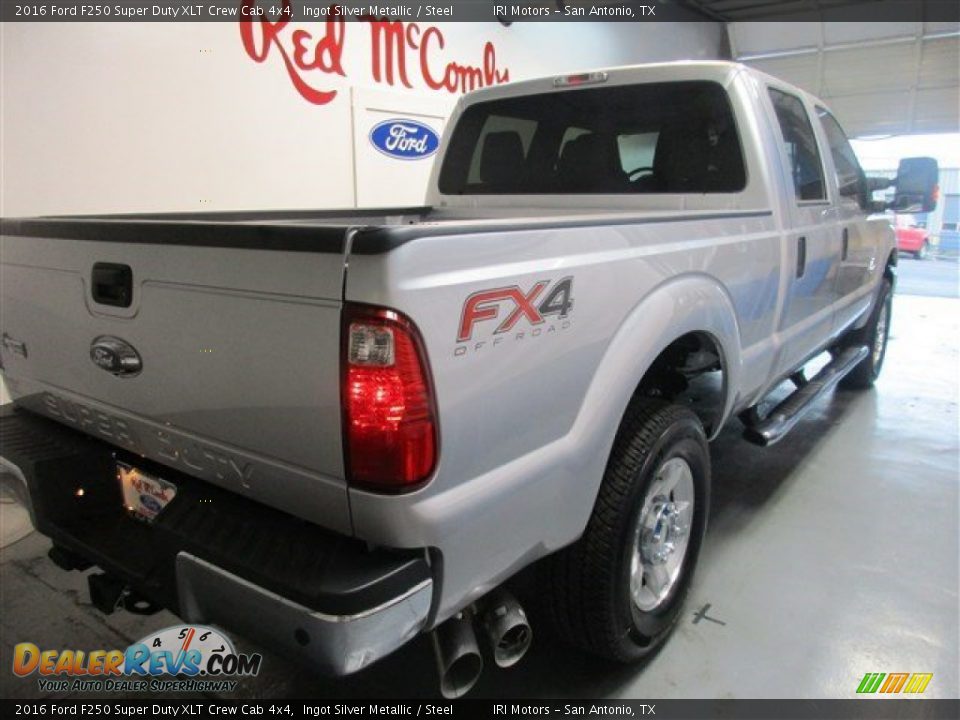 2016 Ford F250 Super Duty XLT Crew Cab 4x4 Ingot Silver Metallic / Steel Photo #9