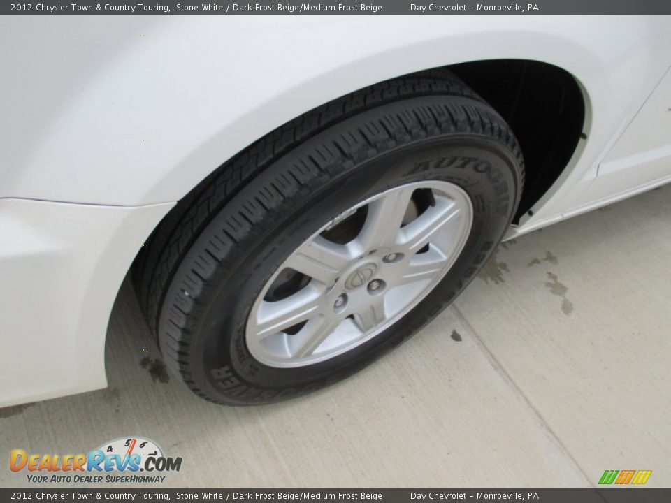 2012 Chrysler Town & Country Touring Stone White / Dark Frost Beige/Medium Frost Beige Photo #9