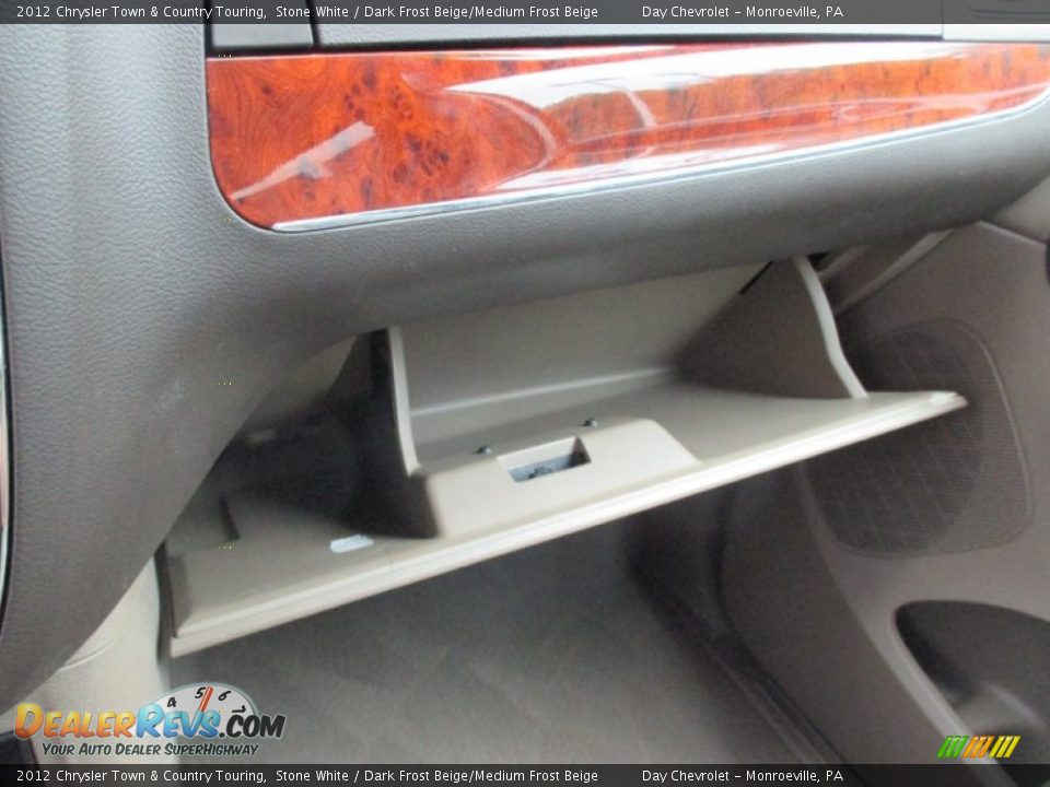 2012 Chrysler Town & Country Touring Stone White / Dark Frost Beige/Medium Frost Beige Photo #29