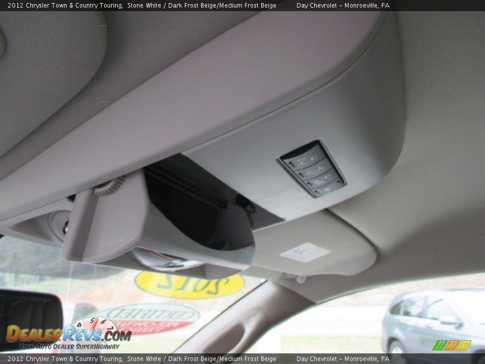 2012 Chrysler Town & Country Touring Stone White / Dark Frost Beige/Medium Frost Beige Photo #30