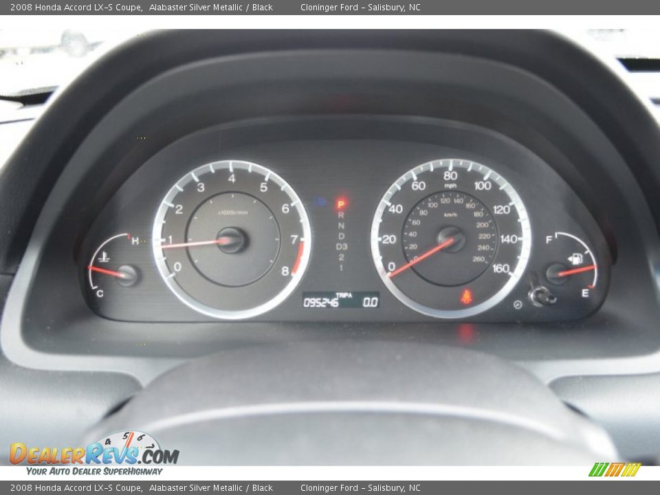 2008 Honda Accord LX-S Coupe Alabaster Silver Metallic / Black Photo #17